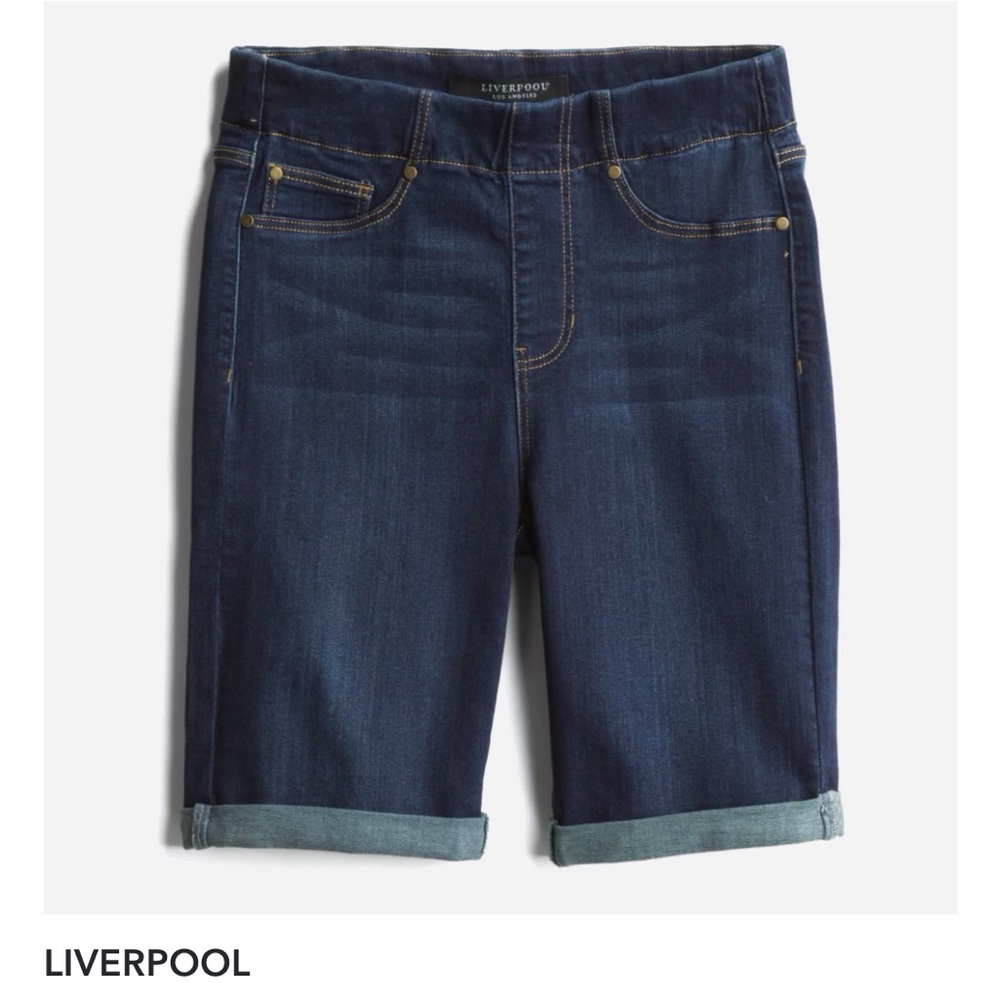 Liverpool Bermuda pull on short size 12/31